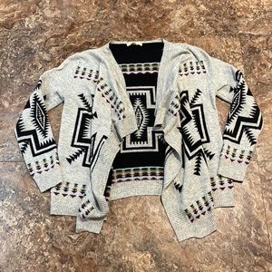 3/$16 Ya Cardigan One Size Open Cotton Gray Tribal Design Tight Knit Soft